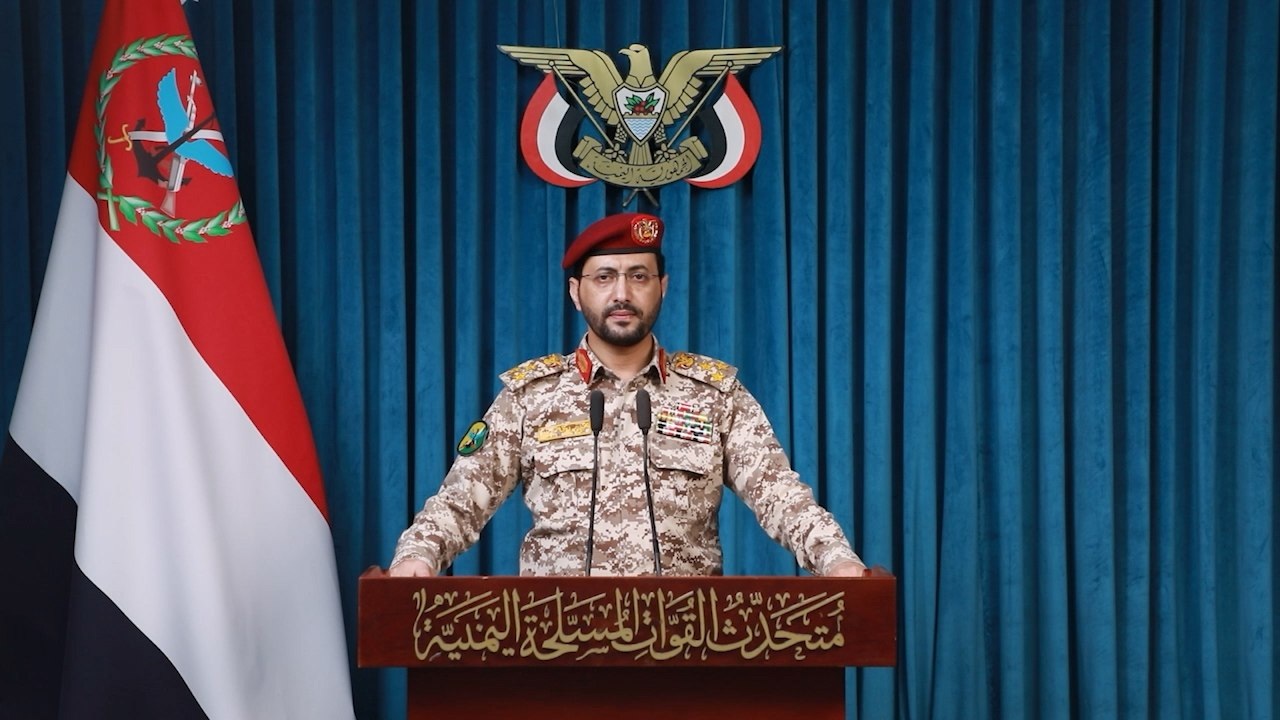 قوات صنعاء تستهدف وزارة الدفاع السعودية